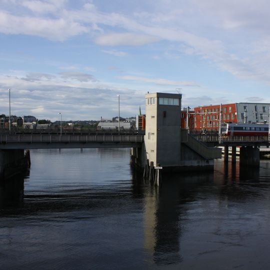 Eisenbahnbrücke Nidelv