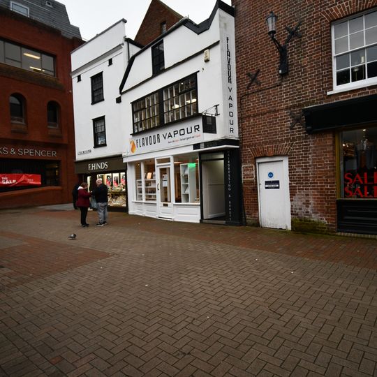 14, Waterbeer Street