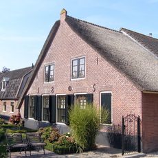 Boerderij met topgevel