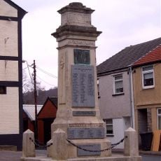 Ynysybwl War Memorial
