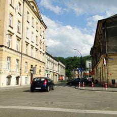 Warneńczyka 10 / Rejtana 15