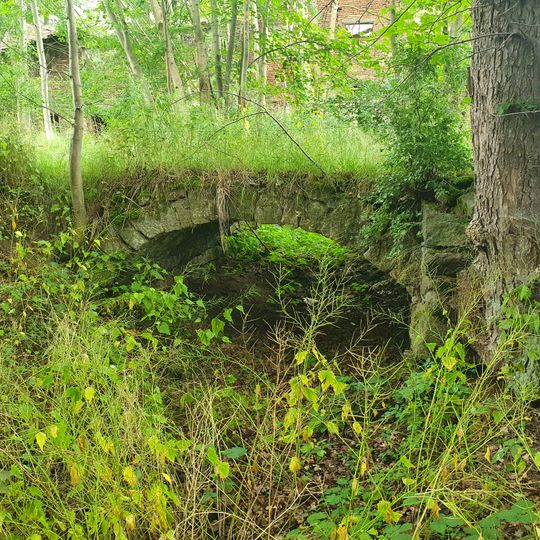 Zwei Bogenbrücken an der Hentschelmühle Bischofswerdaer Straße