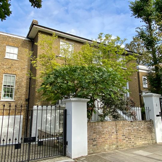 1A, Cavendish Avenue Nw8