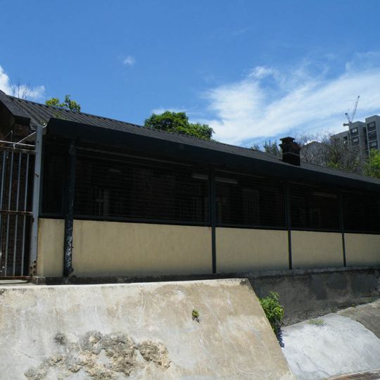 Lai Chi Kok Hospital