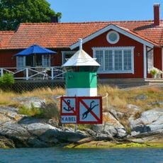 Jutholmen lighthouse