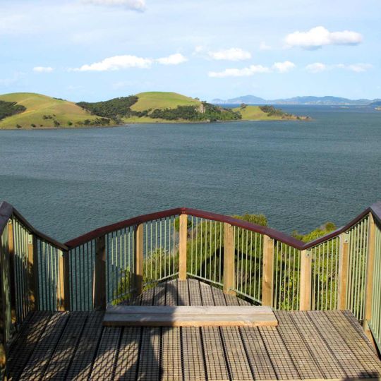 Tareha Point Scenic Lookout