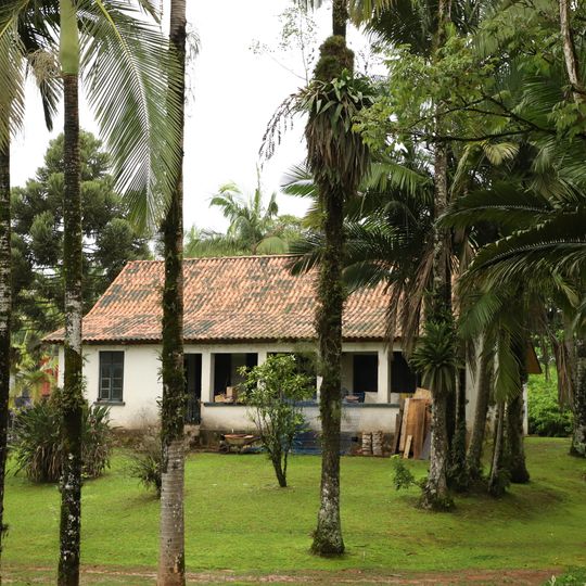 Casa Alvenaria de Tijolos Hi Etiquetas