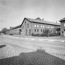 De Valk: western factory hall