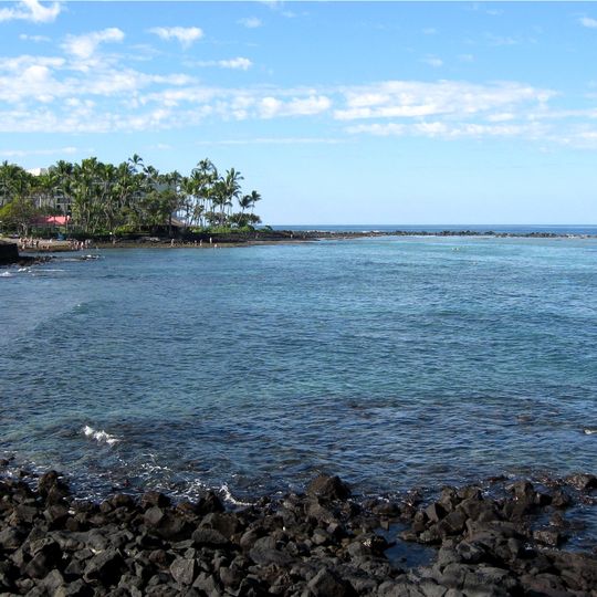 Kahaluu Bay