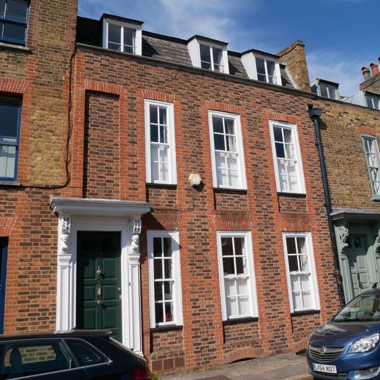 29 And 31, Albury Street Se8