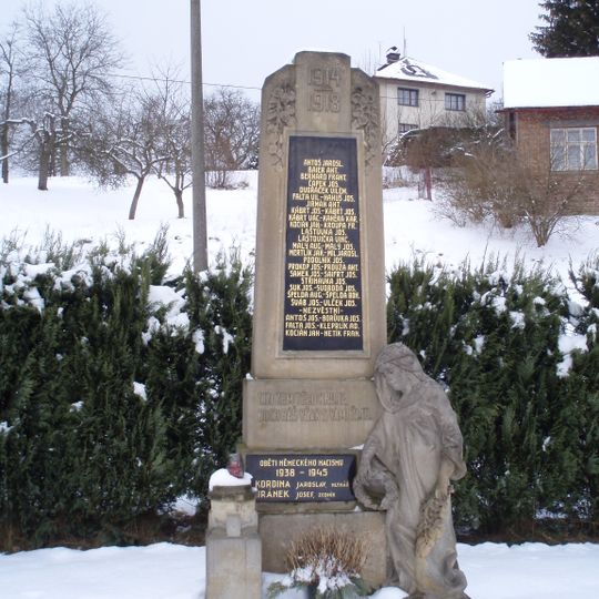 Pomnik poległych w czasie I wojny światowej w Slatinie nad Úpou