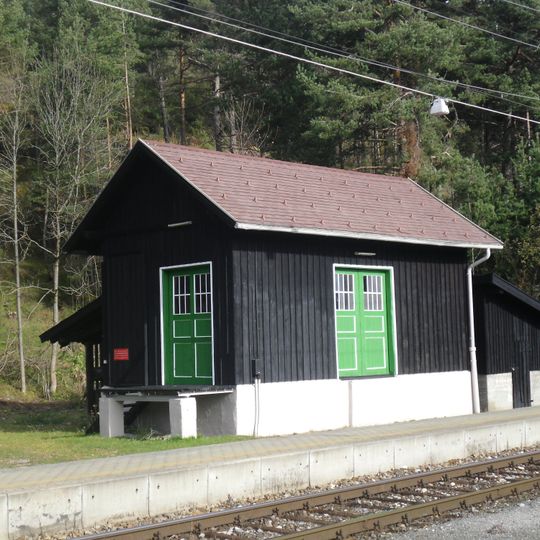 Gütermagazin Hochzirl