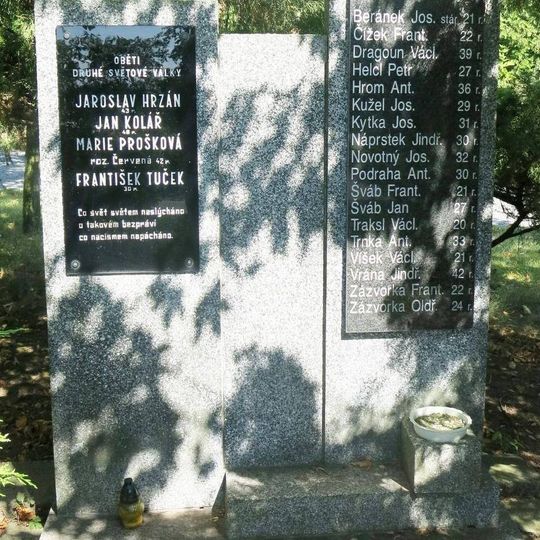 Pomník padlým ve Vrbičanech