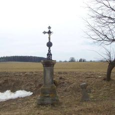 Smírčí kříž severně od Mostic