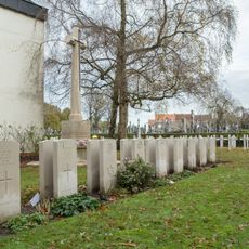 Veurne Communal Cemetery Extension