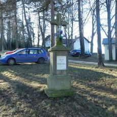 Kříž na cestě ke kostelu svaté Kateřiny v Polné