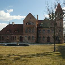 Mendelsohn Manor in Gutów