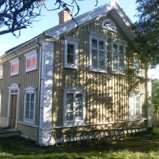 Halvkorsbyggnaden i Skoved