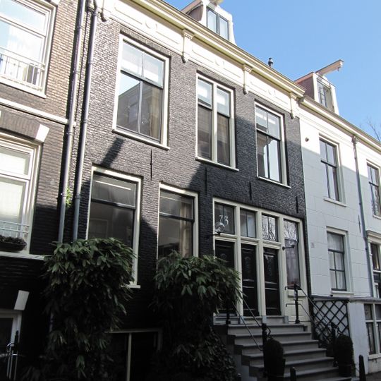 Nieuwe Looiersstraat 75, Amsterdam