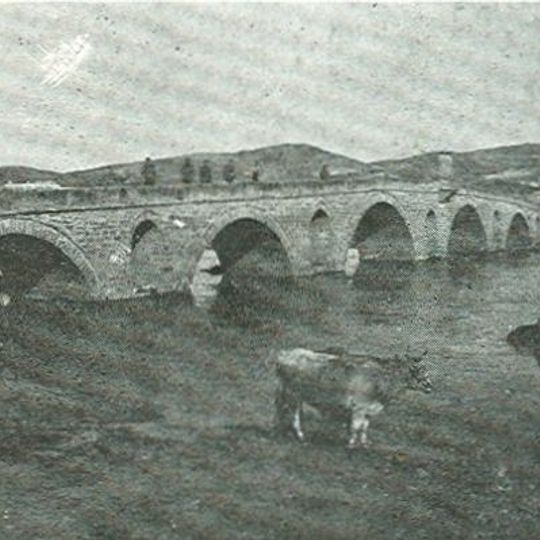 Емир Кючук Султанов мост