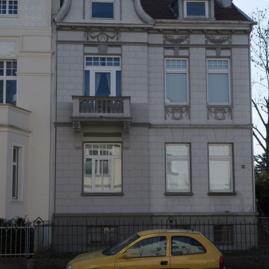 Konstantinstraße 24