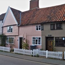 Lavender Cottage  Rosemary Cottage