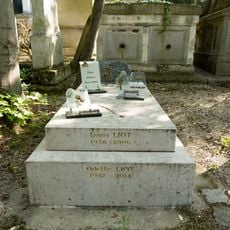 Grave of Liot