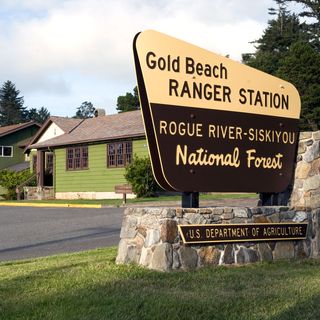 Gold Beach Ranger Station