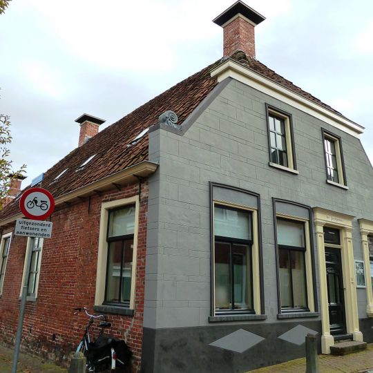 Jacobijnenhuis, voorste deel