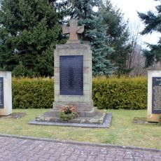 Denkmal für die Gefallenen des Ersten Weltkrieges Dorfstraße 24 (neben)