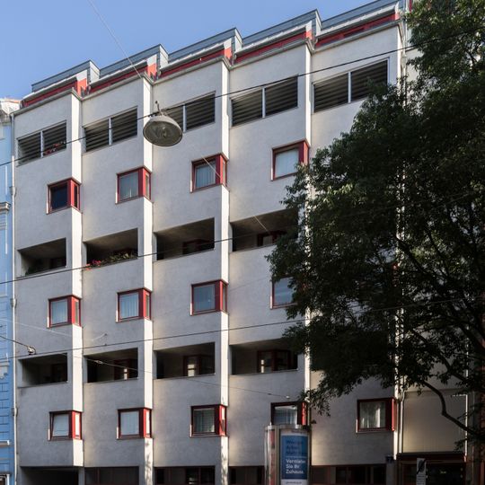 Wohnhausanlage Ottakringer Straße 7