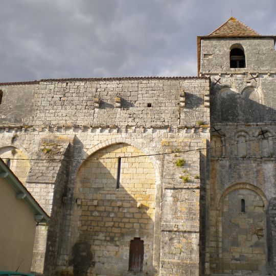 Église Saint-Maurice de Léguillac-de-Cercles