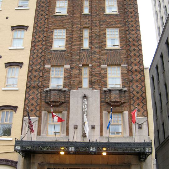 Clarendon Hotel