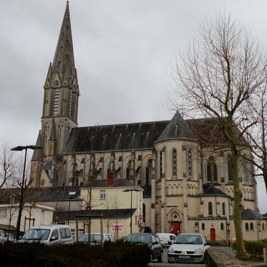 Église Saint-Pierre de Carquefou