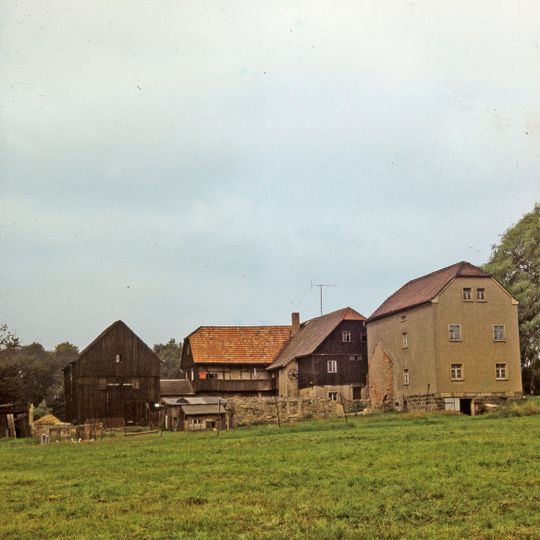 Gutsverwalterhaus des Frankenthaler Beigut über rechtwinkligem Grundriss Beigutstraße 12