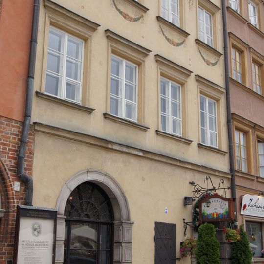 Orlemus Tenement House in Warsaw