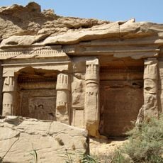 Tourist attraction, archaeological site