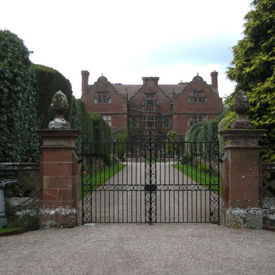 Ludstone Hall