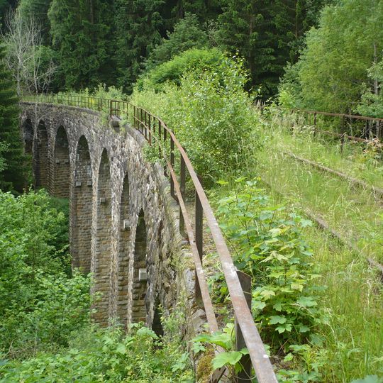 Železniční viadukt pod Ležničkou