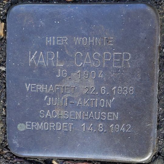 Stolperstein en memoria de Karl Casper
