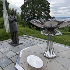 Sri Chinmoy and The Eternal Peace Flame