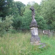 Boží muka severozápadně od hřbitova a kaple v Pekařově