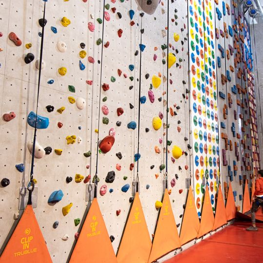 Climb Up Lyon Confluence