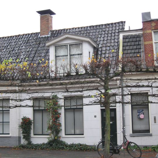 Eenvoudig pand met grote kajuit