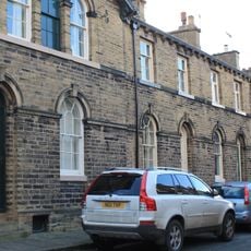 24-32, Constance Street