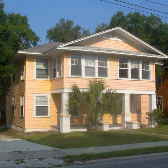 Biltmore-Cumberland Historic District