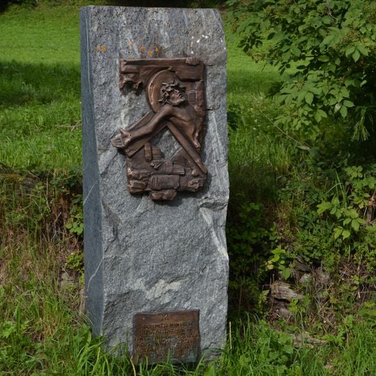 Kreuzweg Göriach Bildsäule, 11. Kreuzwegstation Jesus wird ans Kreuz geschlagen
