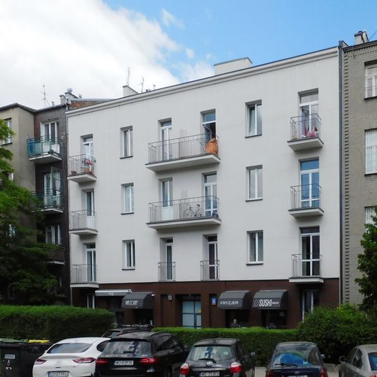 Blok przy ulicy Wiśniowej 46