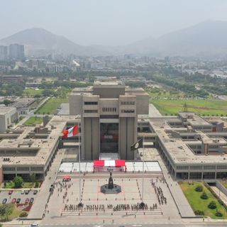 Ministerio de Defensa del Perú building