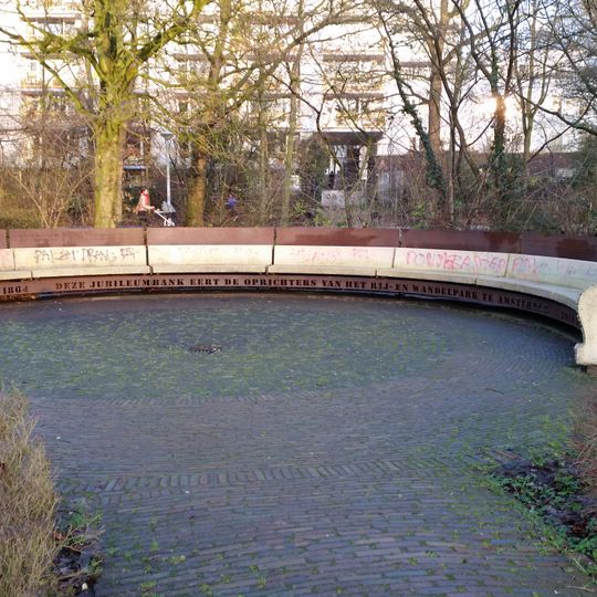 Jubileumbank Vondelpark